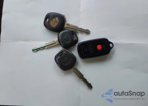 2006 Toyota Highlander V6 from USA, damaged, VIN JTEEP21A560145981